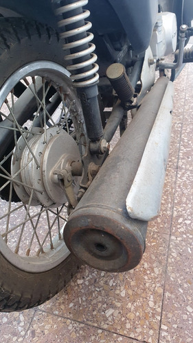 Imagen 10 de 10 de Moto Zanella 110 De 4 Tiempos 2000km 2010 - Hurlingham