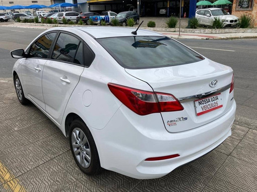 Imagem 4 de 8 de Hyundai Hb20s 1.6 Comfort Plus 16v Flex 4p Automático