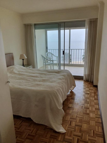 Imagen 10 de 23 de Apartamento Equipado , Rambla , Reciclado Con La Mejor Vista, 130 M2 , Piscina !!