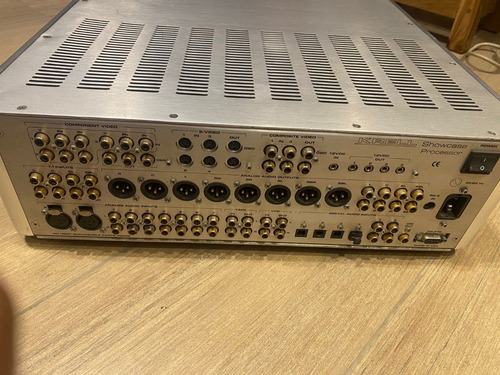 Preamplificador Krell Showcase 7.1 C/ Remoto