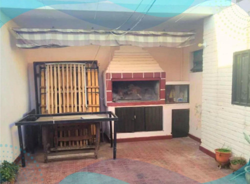 Casa En Venta - 2 Dormitorios 1 Baño - Córdoba