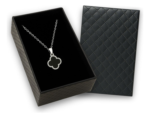 Colar Pingente Trevo Preto Gargantilha Feminina Aço Inox Prateado Caixinha Para Presente