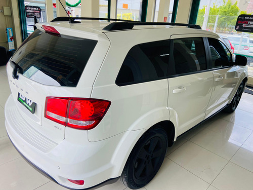 Dodge Journey 3.6 SXT V6 GASOLINA 4P AUTOMÁTICO