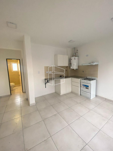 Alquiler - Depto 1 Dormitorio En Jujuy Y Los Perales - A049