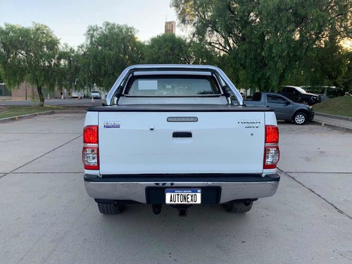 Toyota Hilux 3.0 Cd Srv I 171cv 4x2 2013
