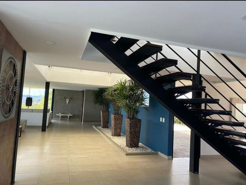 Imagen 11 de 30 de Hermosa Casa Campestre De 2 Plantas En Venta En El Peñol $ 3.000.000.000