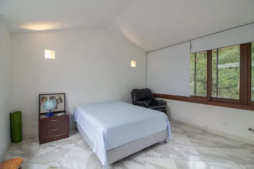Casa En Arriendo/venta En Cristales. Cod A6433