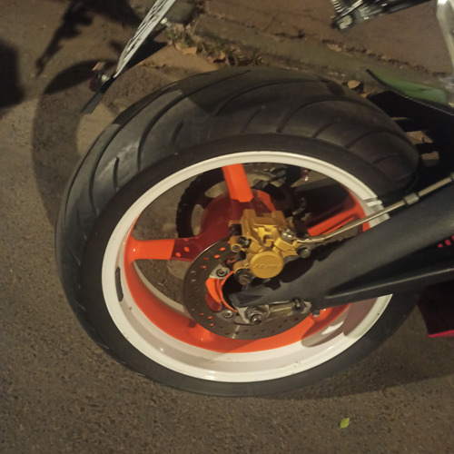 Moto De Passeio Com Baixa Km, Extremamente Nova, Totalmente