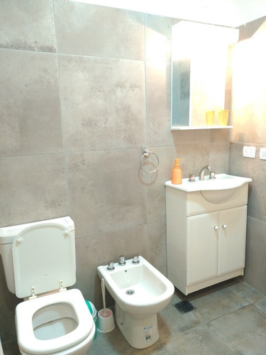 Imagen 10 de 15 de Luján Alojamiento Hospedaje Temporal Departamento Equipado ($10.000/dia Consulte Descuento Por Varias Noches/ Semana / Mes) Zona Universidad. Incluye Cochera. Inmejorable Ubicación