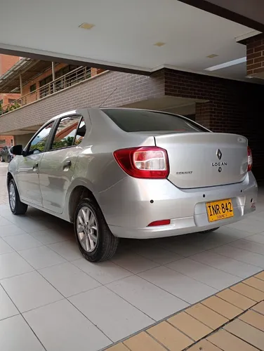 Renault Logan 1.6 Privilege