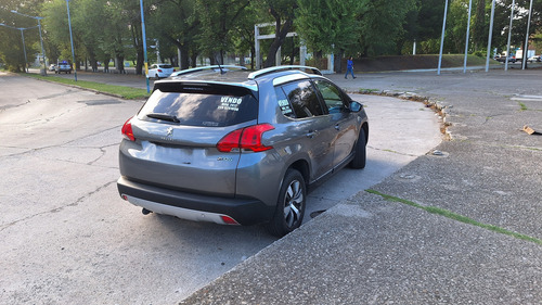 Peugeot 2008 1.6 Feline