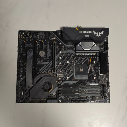 Motherboard Gamer Asus Tuf X570 Plus Wifi Amd Ddr4 Negro (Usado)