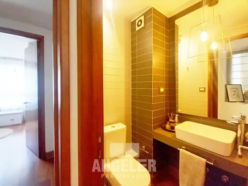 Duplex Con Jardín Y Gran Sala En Piso 1 * 3d/4b En Vitacura