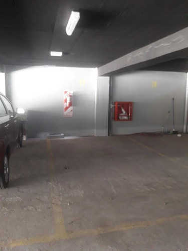 Imagen 3 de 4 de Cochera En Venta En Lanus Oeste