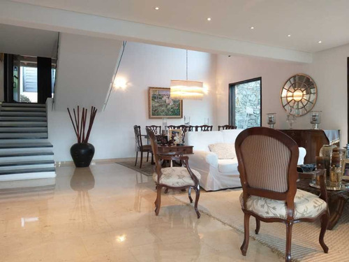 Imagen 10 de 30 de Se Vende Casa 500m2 5h/6b/4p Caurimare 2861