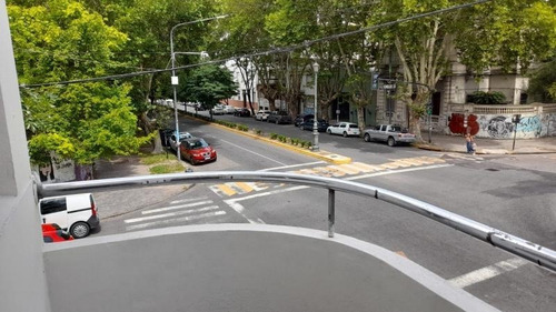Imagen 5 de 17 de Ph En Venta Zona Plaza Italia