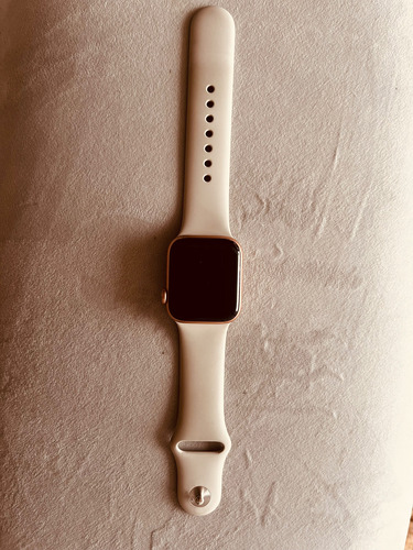 Apple Watch Se 40 Mm Gold Gps Modelo 2351