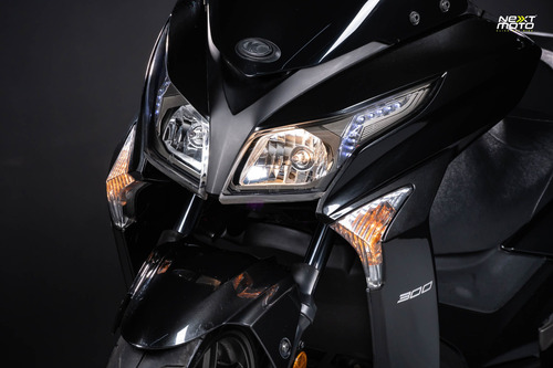 Kymco X-town 300