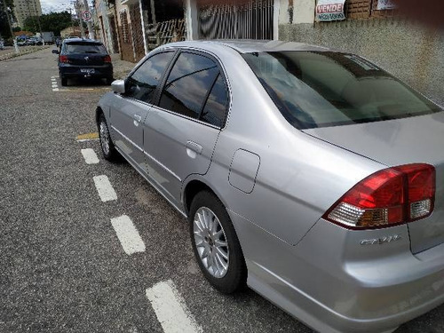 Imagem 3 de 8 de Honda Civic 2006 1.7 Lx 4p