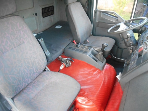 Imagem 4 de 15 de Iveco Eurocargo Cavallino 450-e32 T P