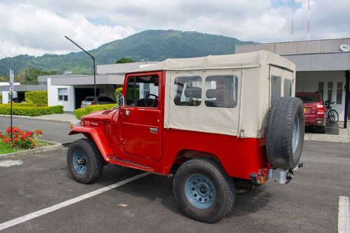 Toyota Fj 40 1979