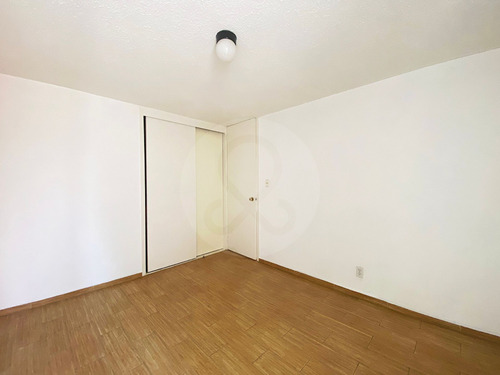 Departamento En Venta En Del Valle Sur
