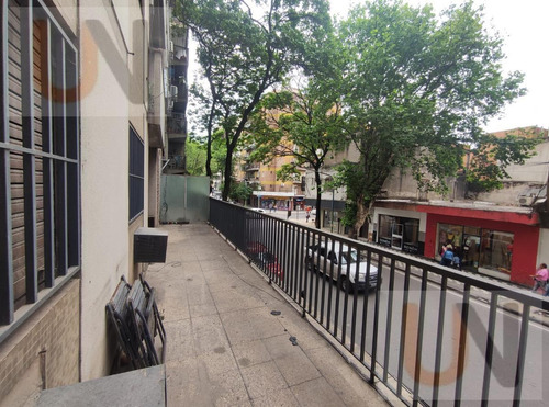 Imagen 3 de 9 de Departamento - Centro