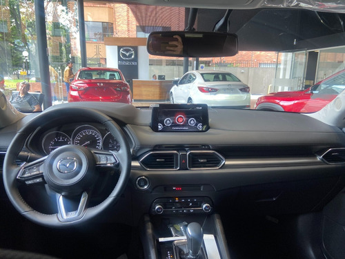 Imagen 11 de 20 de Mazda Cx5 Touring At 2.0 4x2 2024 / Mz127 / Vf
