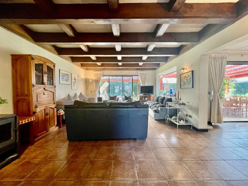 Parcela Media Hectárea En Condominio