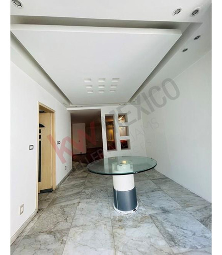 Casa En Venta En Narvarte Cdmx, Cuenta Con Celdas Solares, Lo Que Genera Un Ahorro Muy Importan...