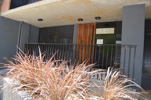 Venta 3 Amb Departamento En Tigre Centro