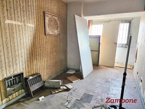 Venta Local Comercial Con Vivienda En Ciudadela