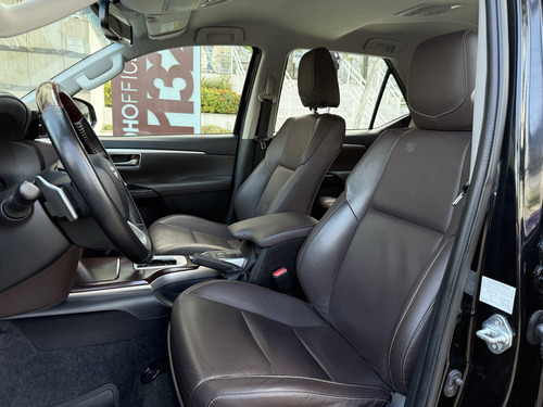Toyota Hilux SW4 2.7 SRV 7 LUGARES 4X2 16V FLEX 4P AUTOMÁTICO