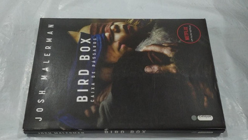 Livro Bird Box Caixa De Pássaros Não Abra Os Olhos - Outlet