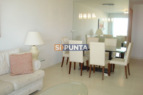 Imagen 7 de 24 de Playa Mansa, 2 Dormitorios Con Todos Los Servicios