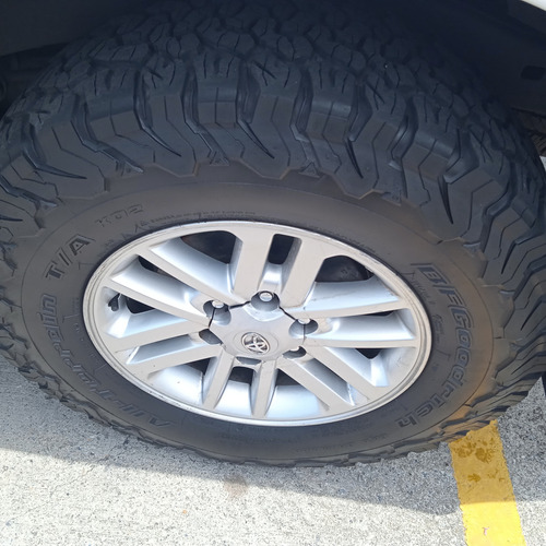 Toyota Fortuner 4.0