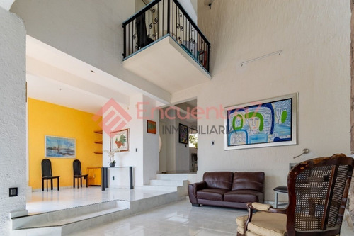 Casa En Venta En Tecamachalco