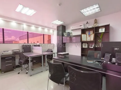 Estefani Salon Vende, Extraordinario Edificio Comercial En Centro Barquisimeto , Lara Mls #25-4020