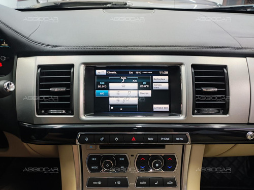 Jaguar Xf 2.0 Turbo P Luxury 2015 71.000km
