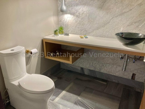Casa En Venta La Lagunita Country Club Jose Carrillo Bm Mls #23-28412