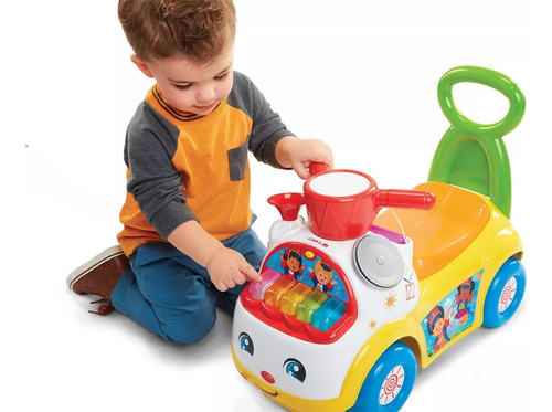 Fisher Price Montable/correpasillos Desfile Musical