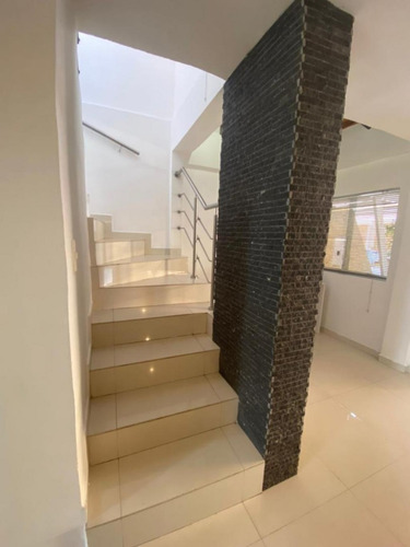 Imagen 13 de 13 de Townhouse En Alquiler Manantial Naguanagua Valencia