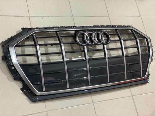 Parrilla Central Audi Q5 Original