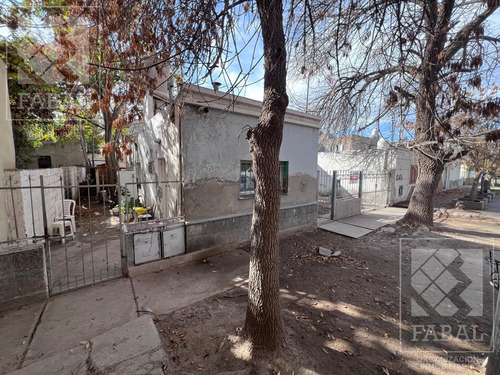Terreno Venta Mariano Moreno, 260 M2 (13 X 20) Con Casa Vieja