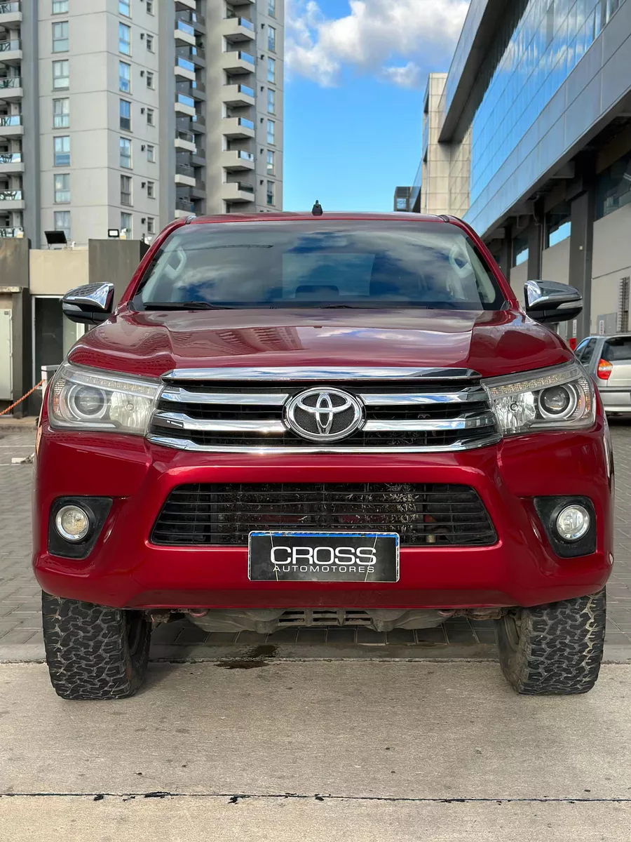 Toyota Hilux 2.8 Cd Srx 177cv 4x4 At