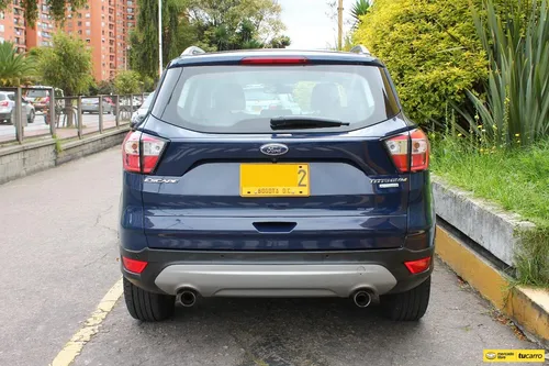 Ford Escape 2.0 Titanium At 4x4