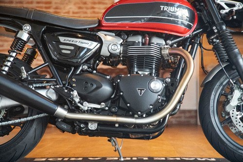 Imagen 13 de 17 de Triumph Speed Twin 1200 Roshaus Motorrad