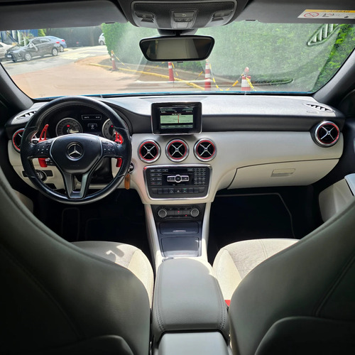 Mercedes-Benz Classe A 1.6 Urban Turbo 5p