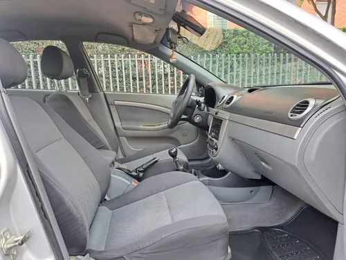 Chevrolet Optra ADVANCE 1.6 MECÁNICO 2011