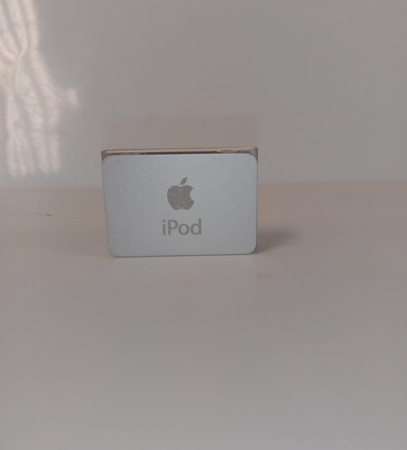 Ipod Shuffle (2a Generación) Plateado (Usado)